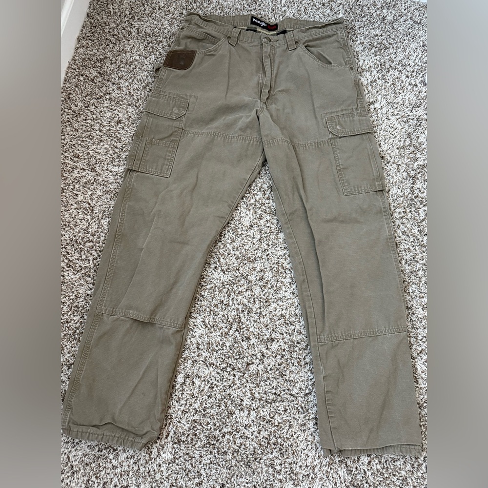 Wrangler Men's Khaki Cargo Pants
